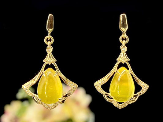 Aurora Drop Golden Prehnite Earrings – Vintage Filigree Edition