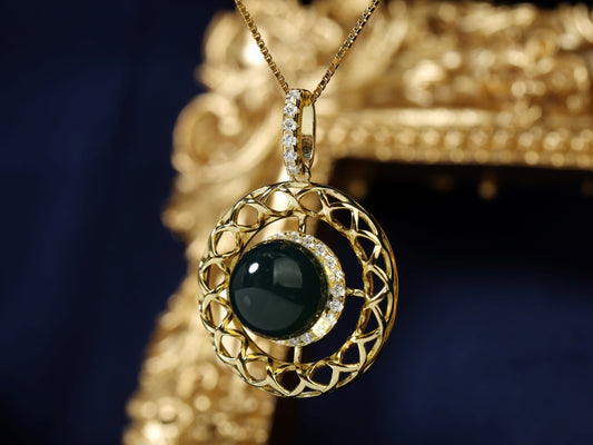 Lattice Halo Blue Amber Pendant