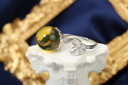 Luna Flutter Amber Pendant