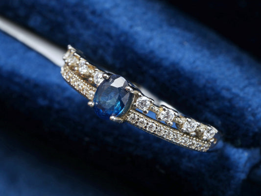 S925 Sapphire Statement Ring.